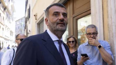 V levosredinski opoziciji je najbolj pereče vprašanje Apulije, kjer naj bi se za predsednika dežele potegoval evroposlanec Antonio Decaro (ANSA)