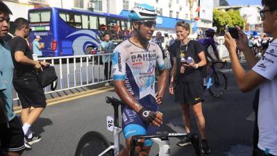 Daniel Skerl po prihodu v cilj v tretji etapi dirke po Guangšiju (FB/BAHRAIN VICTORIOUS)