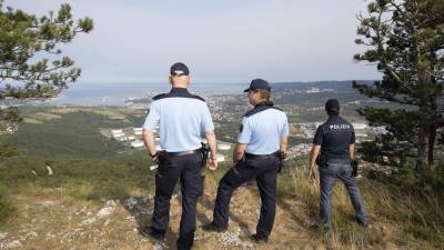Italijansko-slovenske patrulje na Socerbu poleti leta 2019