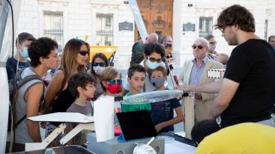 Na dogodku Maker Faire se znanosti lahko približajo tako otroci kot odrasli (FOTODAMJ@N)