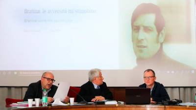 Z leve Davorin Devetak, prof. Alberto Martinelli in prof. Gabriele Blasutig v dvorani Bachelet (FOTODAMJ@N)