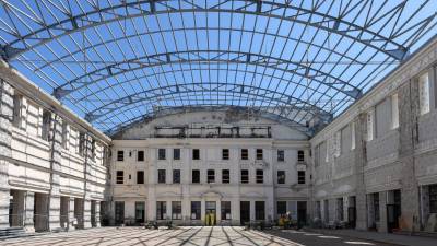 Objekt pri Svetem Andreju bodo prekrili z veliko stekleno streho