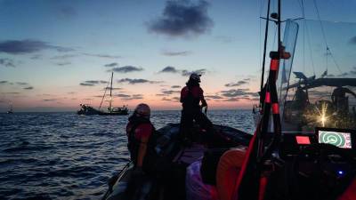 Reševanje posadke jadrnice Johnny M Emergency