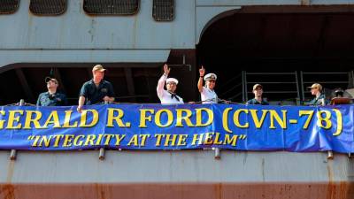 Osebje na letalonosilki Gerald R. Ford (FOTODAMJ@N)