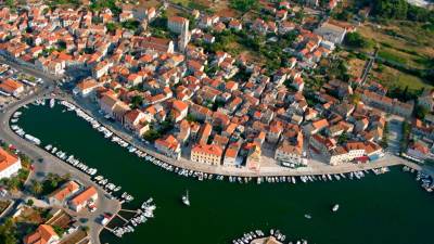 Arhivski posnetek Starega Gradu na Hvaru (ANSA, fotografija je simbolična)