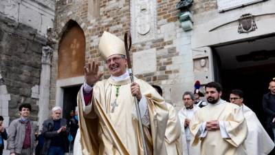 V Trstu sprejeli novega škofa