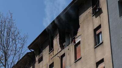 Popškodovano stanovanje v zadnjem nadstropju v Ulici Baiamonti v Trstu (TEDESCHI / FOTODAMJ@N)