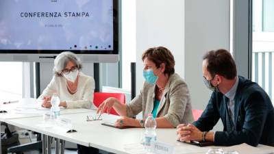 Ministrica za znanost in visoko šolstvo Maria Cristina Messa s predsednico znanstvenega parka Area Caterino Petrillo in predsednikom FJK Massimilianom Fedrigo (FOTODAMJ@N)