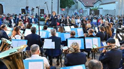 Na slavnostnem koncertu so postregli s koračnico, filmskimi uspešnicami, latinskoameriškimi ritmi in drugimi skladbami (FOTODAMJ@N)