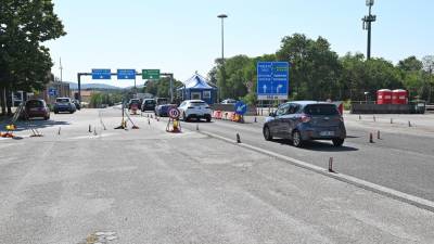 Po končanih infrastrukturnih delih naj bi na mejnem prehodu Fernetiči nastal drugi pas za avtomobile