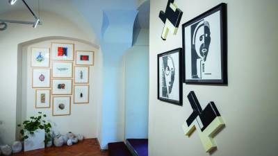 Razstava v Galeriji Lucka in Avgust (BOR SLANA/STA)