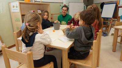 V od torka do četrtka sta se na obisku v vrtcu v Pevmi mudili vzgojiteljici iz Šentilja (BUMBACA)