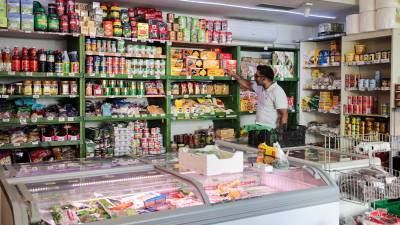 Trgovina z živili in izdelki halal v Garibaldijevi ulici (TIBALDI)