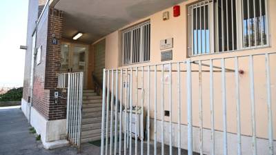 Stavba v Ulici Veronese je potrebna temeljite prenove (FOTODAMJ@N)