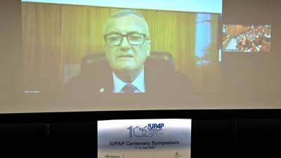 Preko video povezave je spregovoril predsednik Ukrajinske znanstvene akademije Anatolij Zagorodnij (FotoDamj@n)