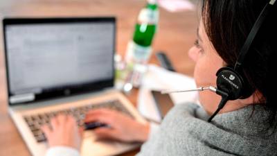 Z razmahom dela na daljavo je iskanje kratkih nastanitev močno zraslo (ANSA)