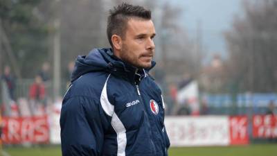 Trener Anton Žlogar na arhivski fotografiji 12. decembra 2014, ko je vodil repenski Kras (FOTODAMJ@N)