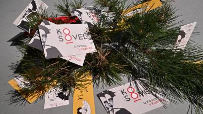 V okviru Kosovelovega leta so nastale tudi zgibanke in razglednice (FOTODAMJ@N)