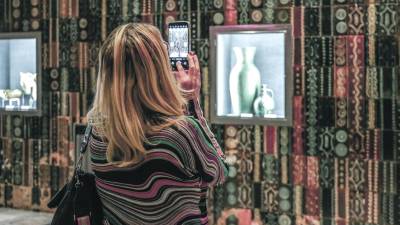 Kulturni dom v Trstu so ob odprtju krasila tudi dela Franja Felicijana, avtorja unikatnih keramičnih ploščic (TEDESCHI/FOTODAMJ@N)