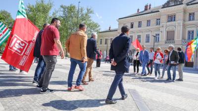 Sindikalisti iz Slovenije in Italija na skupnem trgu (TIBALDI)