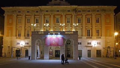 Gledališče Verdi (FOTODAMJ@N)