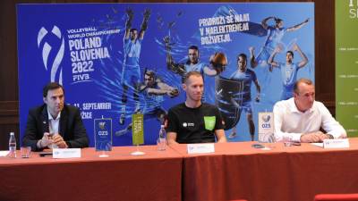 Z leve Gregor Humerca, Tine Urnaut in Metod Ropret