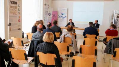 Z današnjega uvodnega dogodka v tretjo konferenco o varstvu slovenske jezikovne manjšine (BUMBACA)