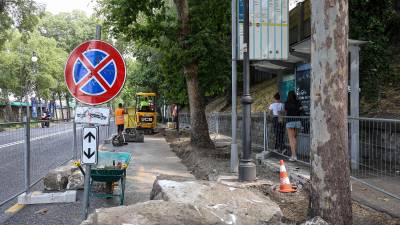 Dela so se v preteklih dneh začela na Miramarskem drevoredu, ob križišču z Ulico Ariosto