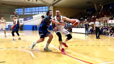 Jadranovci (na fotografiji center Miše Diminić) tokrat niso blesteli (TEDESCHI/FOTODAMJ@N)