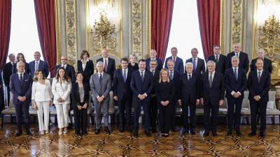 Nova italijanska vlada s predsednikom republike po prisegi (ANSA)