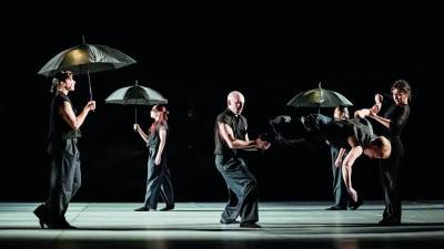 Prizor triptiha Poetično telo (DARJA ŠTRAVS TISU)