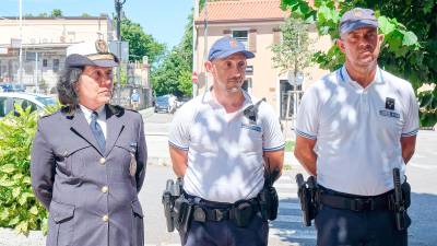Lokalni policisti (LUCA TEDESCHI/FOTODAMJ@N)
