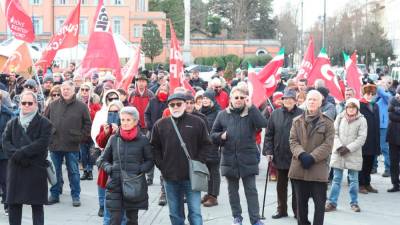 Okrog tristo antifašistov se je zbralo na Travniku v Gorici (BUMBACA)