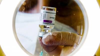 Danska dokončno ukinja cepljenje z AstroZeneco, fotografija je simbolična (ANSA)