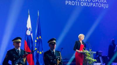 Predsednica Državnega zbora mag. Urška Klakočar Zupančič se je kot slavnostna govornica udeležila državne proslave ob dnevu upora proti okupatorju v Šoštanju (BOR SLANA/STA)
