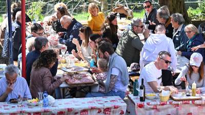 V osmicah na Tržaškem so v prazničnih dneh oddali vse razpoložljive mize