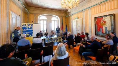 Predstavitev festivala (CONTROTEMPO)