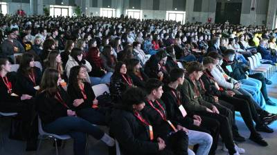 Polna dvorana kongresnega centra v Starem pristanišču