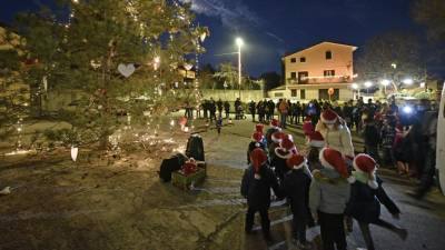 Dnevnim novicam in rednim rubrikam se danes pridružujejo posebne vsebine, ki bogatijo časopis