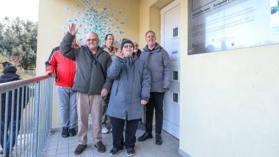 Del sodelujočih pred novim mozaikom na Rafutu