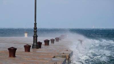 Močna burja bo občasno pihala tudi v Tržaškem zalivu (ARHIV)