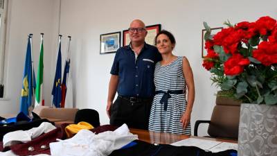 Na Tabru si bosta večno ljubezen obljubila Tina Forčič in Thomas Velikonja iz Šempolaja (FOTODAMJ@N)