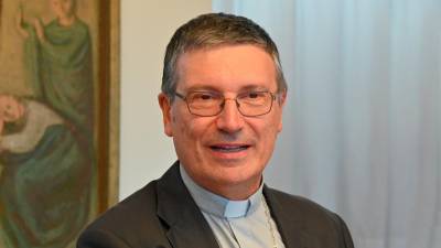 Tržaški škof msgr. Enrico Trevisi (ARHIV)