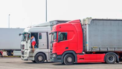 Za avtoprevoznike je podražitev nafte boleča (ANSA)