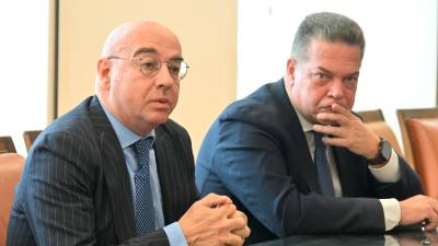 Generalni sekretar Natale Ditel (levo) in predsednik pristaniške uprave Marco Consalvo (FOTODAMJ@N)