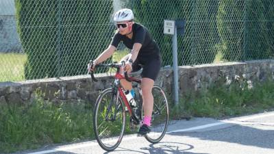 Caterina Sinigoi letos trenira tudi na cestnem kolesu