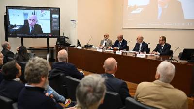 V deželni palači na Velikem trgu so v četrtek predstavili prenovljeni statut zavoda za slepe in slabovidne Rittmeyer
