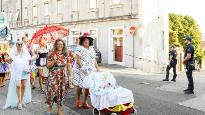 Škedenjska poletna maškerada na arhivskem posnetku