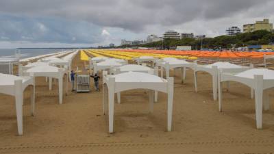 Plaža v Lignanu, fotografija je simbolična