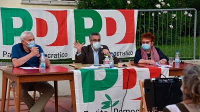 Od leve: politolog Paolo Segatti, novinar Alfonso Di Leva in senatorka Tatjana Rojc (FOTODAMJ@N)
